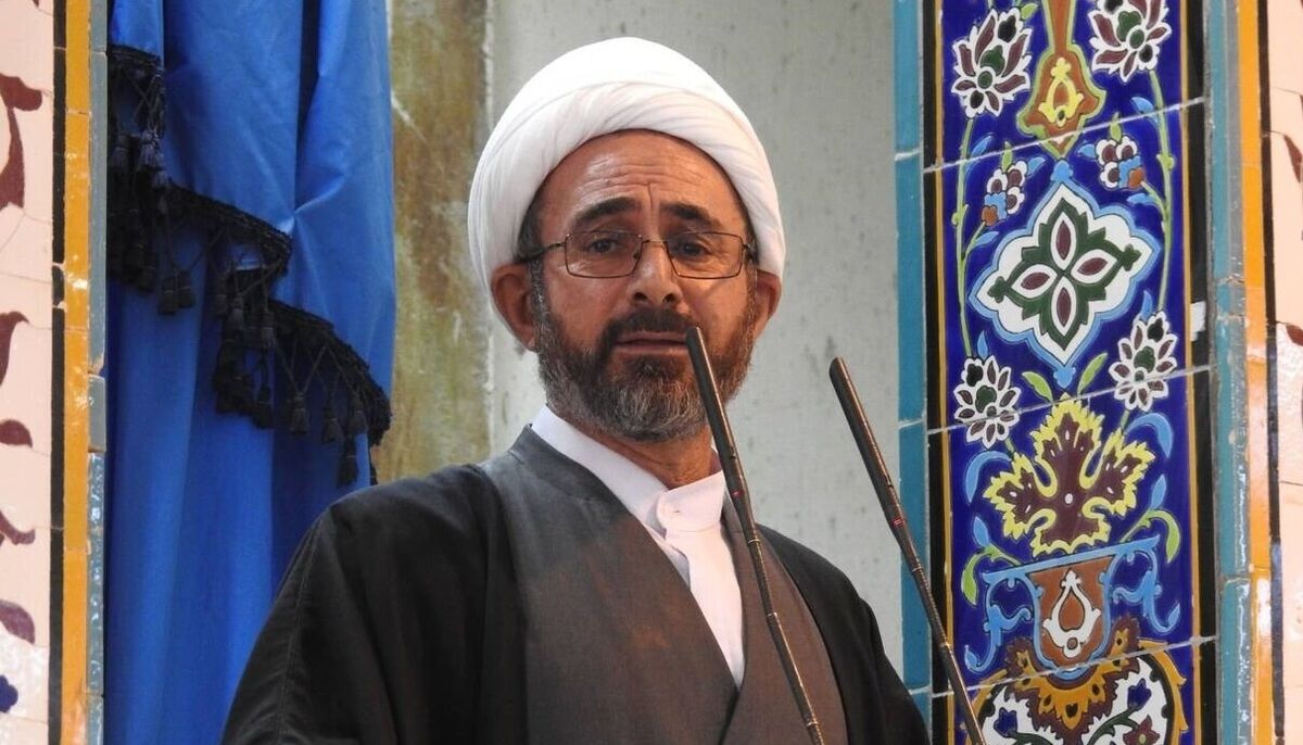 امام جمعه ایلام: تحقق شعار سال بهبود معیشت مردم را درپی دارد