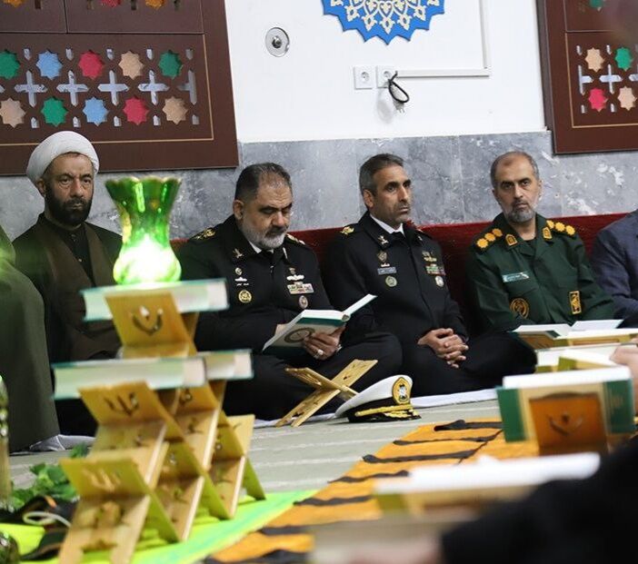 برپایی محفل انس با قرآن در دانشگاه علوم دریایی نوشهر