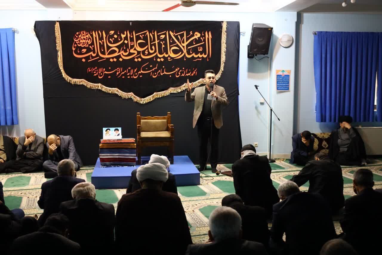 آیین بزرگداشت شهادت امام علی(ع) در دفتر نماینده ولی فقیه در مازندران 