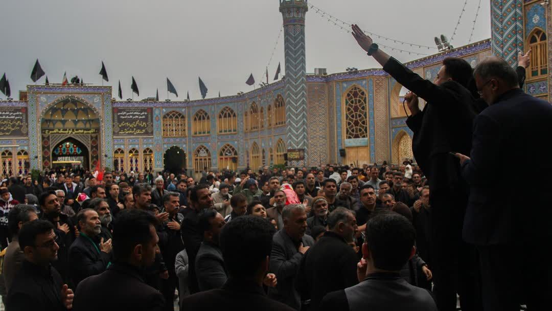 از کوچه پس کوچههای کاشان تا حریم فرزند علی(ع)؛ گامهایی به عشق پدر یتیمان