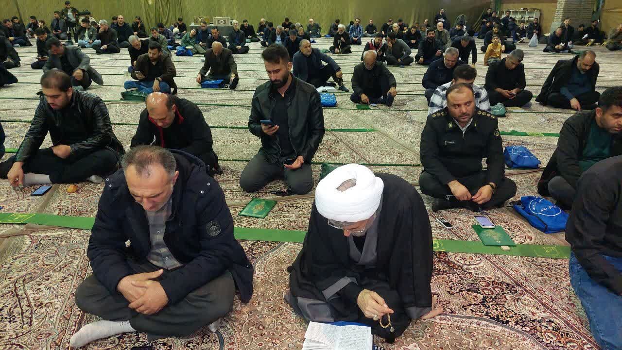 مشق بندگی دیار علویان در آخرین شب قدر نوروزی