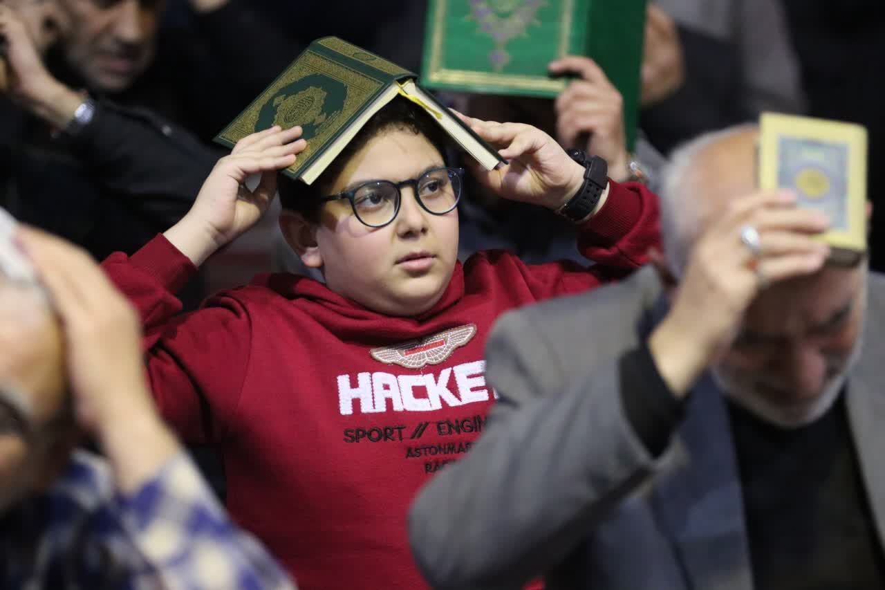 مشق بندگی دیار علویان در آخرین شب قدر نوروزی