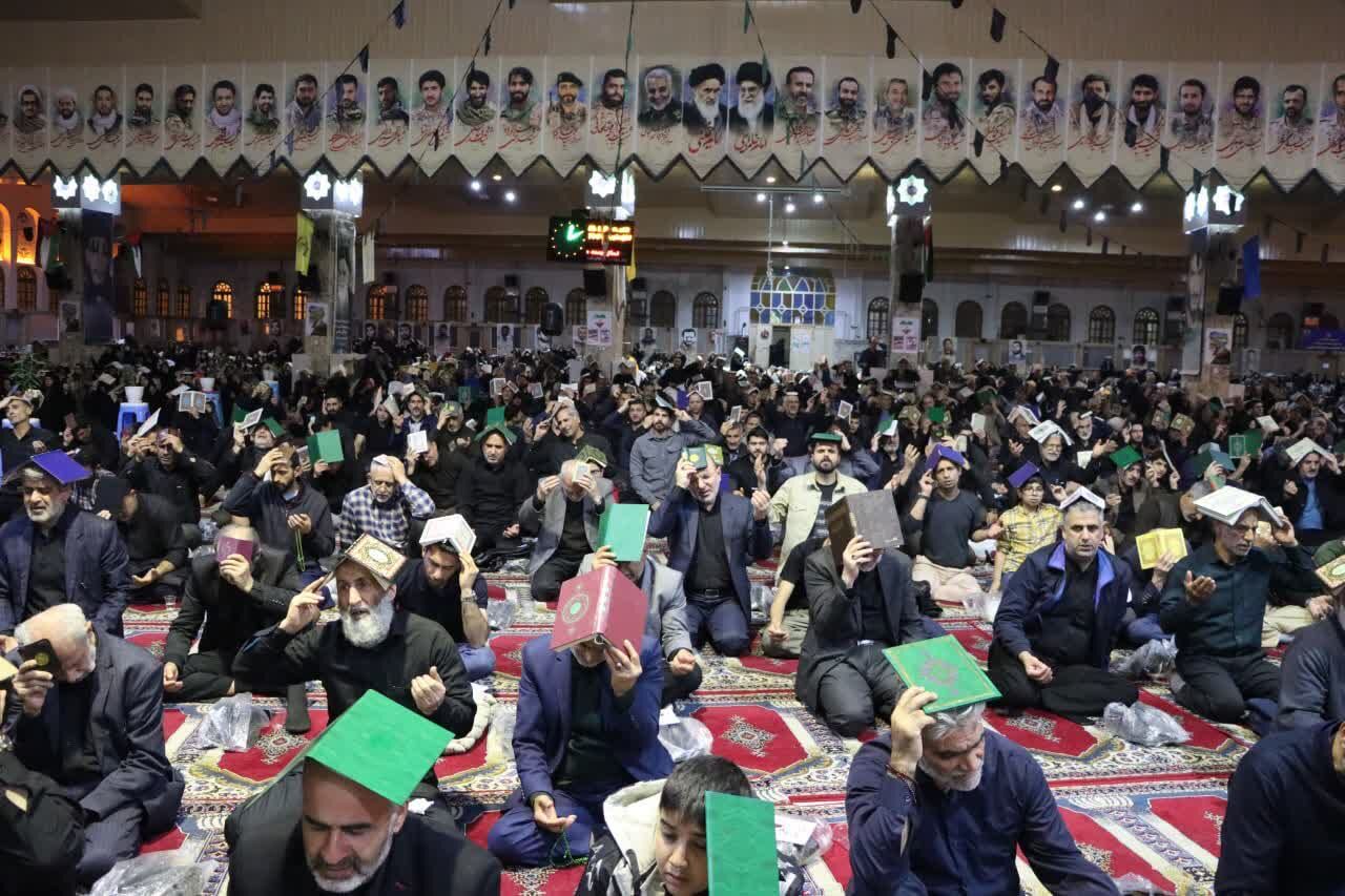 مشق بندگی دیار علویان در آخرین شب قدر نوروزی