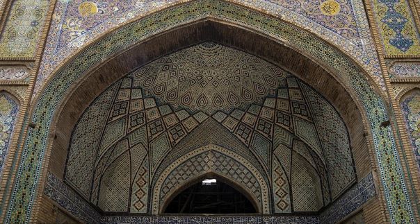 مسجد حاج رجبعلی؛ یادگاری از دوره قاجار و نخستین مسجد دارای ۳ ایوان