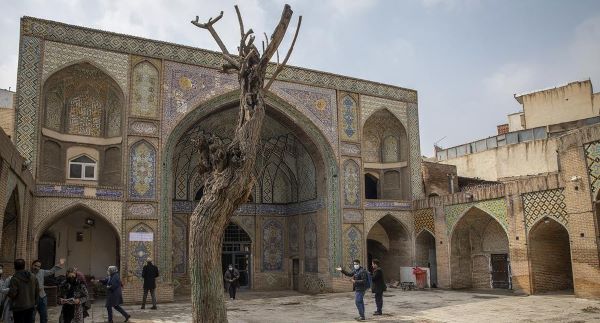 مسجد حاج رجبعلی؛ یادگاری از دوره قاجار و نخستین مسجد دارای ۳ ایوان