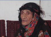 مادر شهید موسی نظریان در جوار فرزندش آرام ‌گرفت