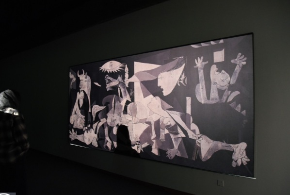 نوروز را در «پیکاسو در تهران» به تماشا بنشینید