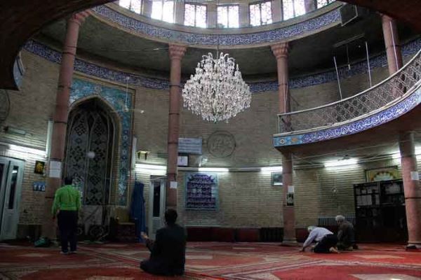 مسجد مظهری؛ از شاهکارهای معماری استاد لرزاده