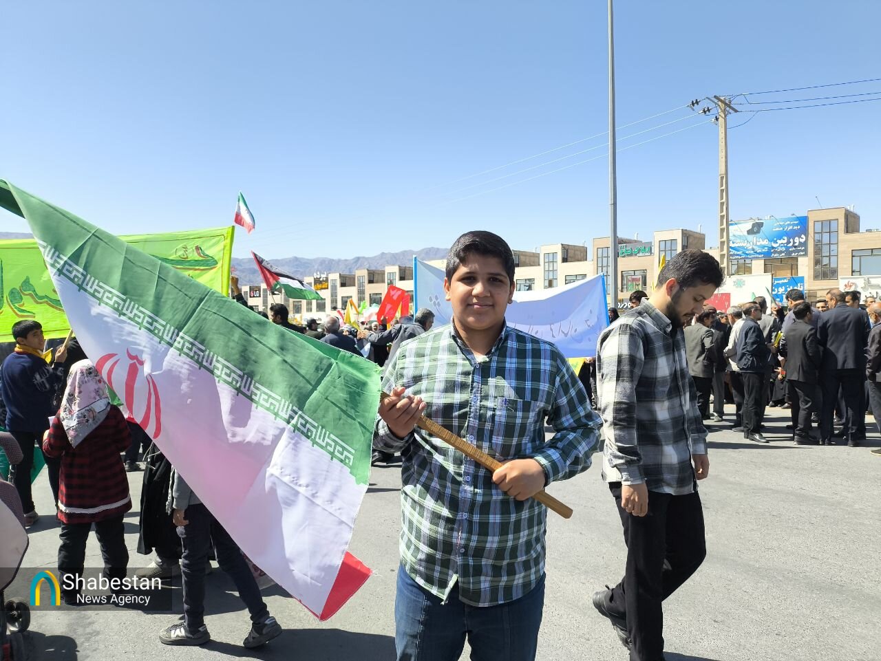 نسل جدید انقلاب در خیابانهای بیرجند؛ حضوری آگاهانه در حمایت از فلسطین