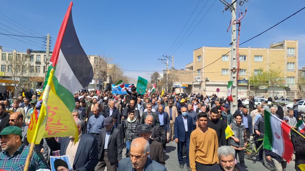 راهپیمایی روز جهانی قدس با حضور گسترده روزهداران در ۱۰۰ نقطه استان مرکزی