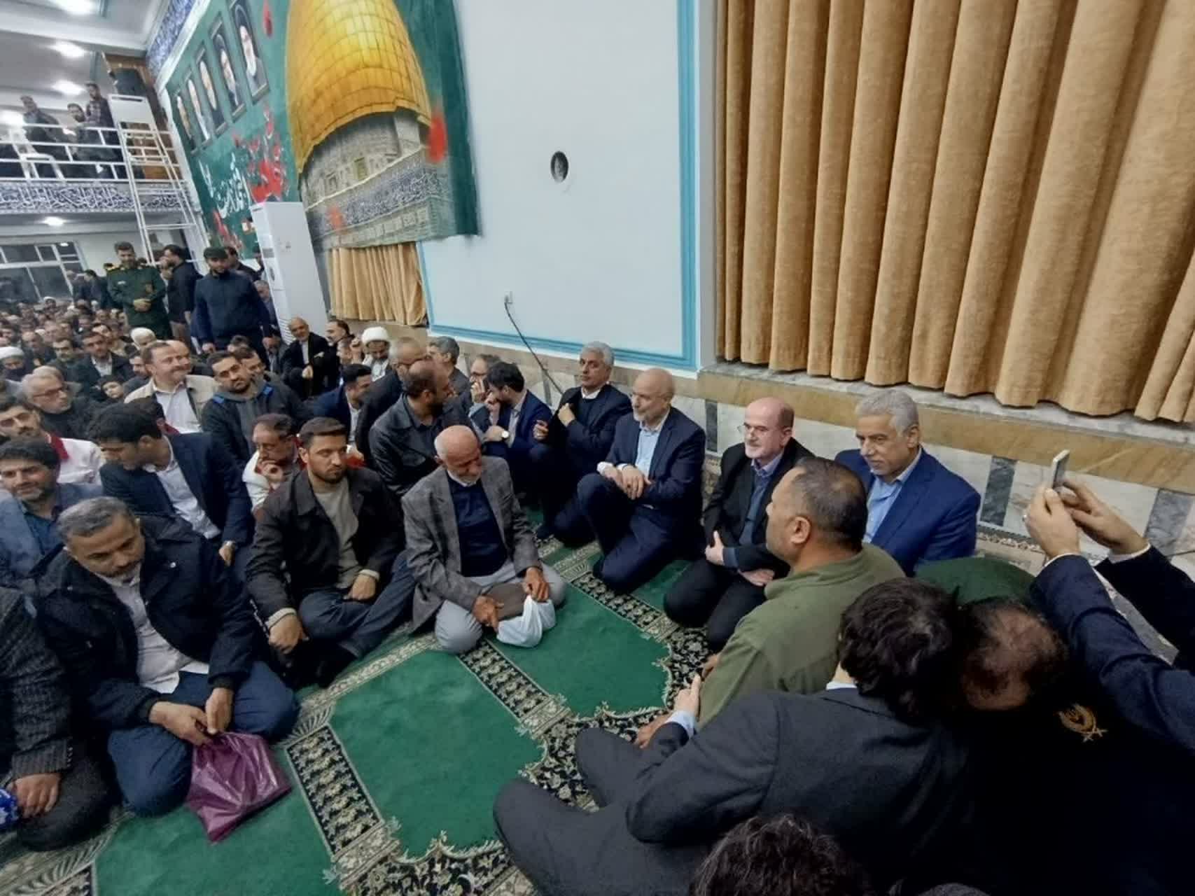 کارآمدی دین در اداره جامعه را اثبات کنیم