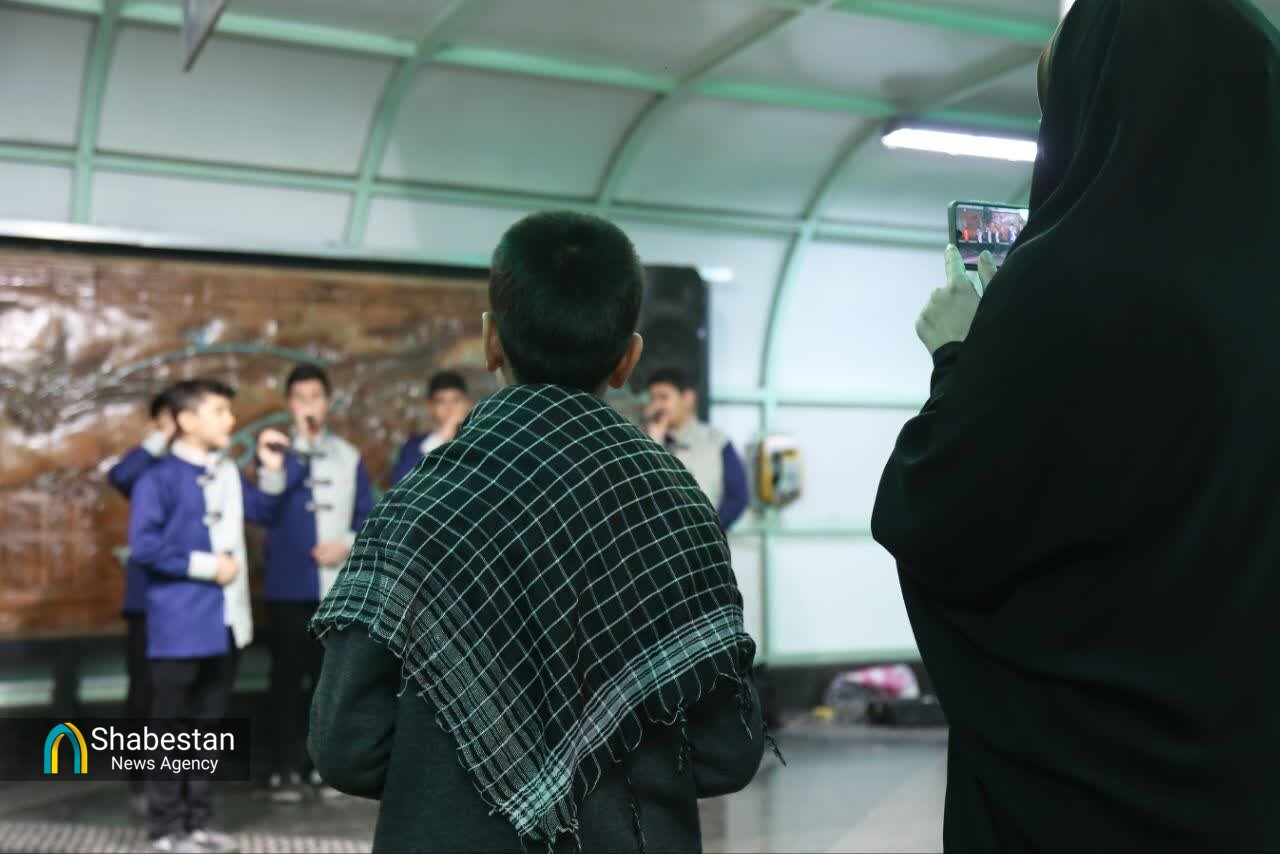 شورِ سرود در مشهدالرضا