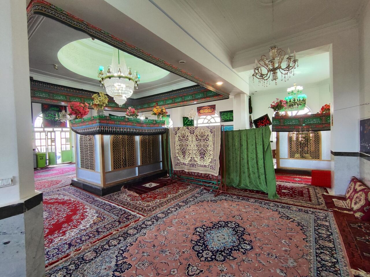 شکوه و قداست در امامزاده داود(ع)؛ میراثی از نسل حضرت عباس(ع)