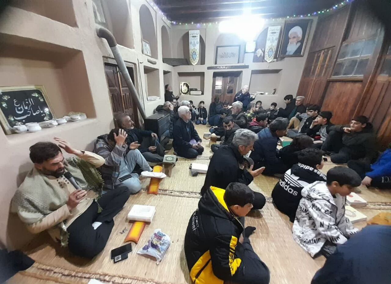 دورخوانی قرآن در روستای کوهستان بهشهر؛ سنتی به قدمت یک قرن