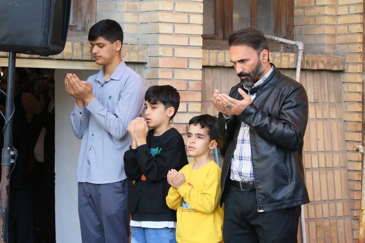 برکت حضور و تبعیت از ولایت زمینهساز پیروزی قطعی است