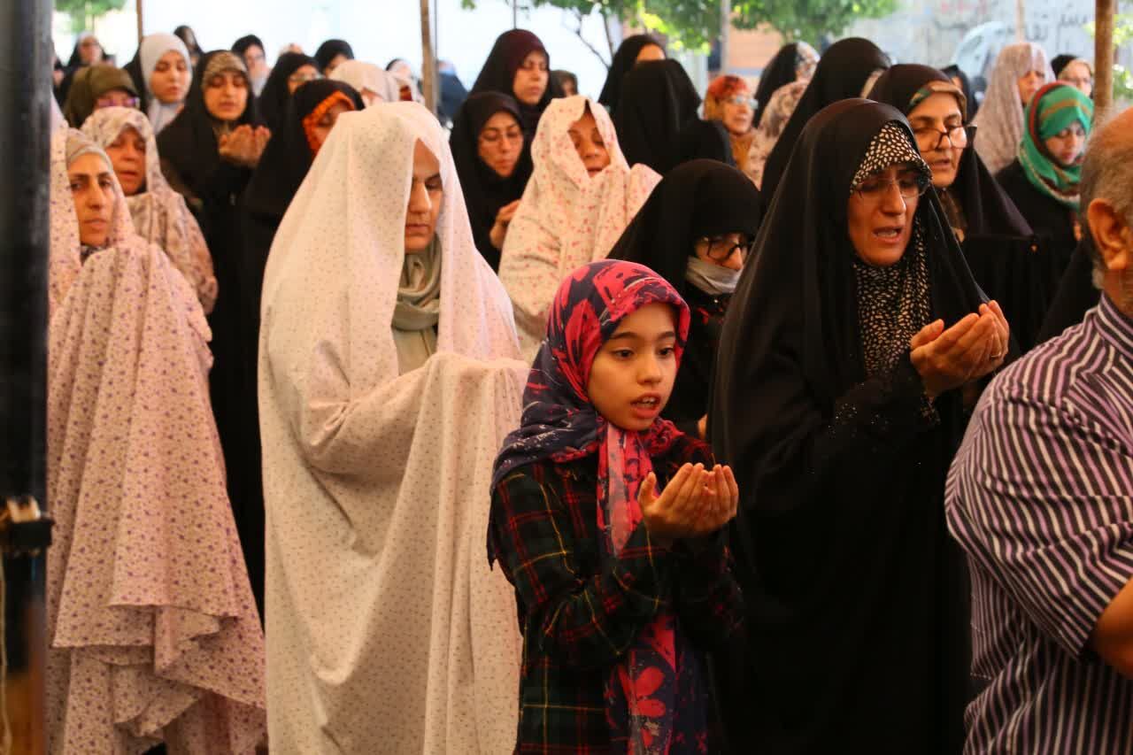 برکت حضور و تبعیت از ولایت زمینهساز پیروزی قطعی است