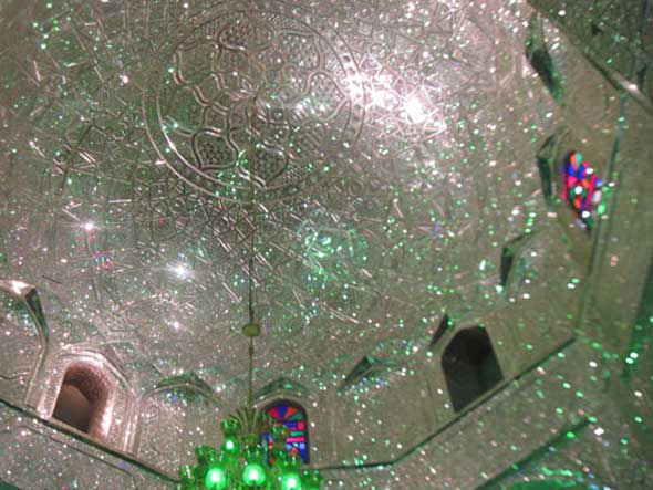 امامزاده جعفر(ع)؛ دُرّی درخشان در مرکز شهر تاریخی و مذهبی پیشوا