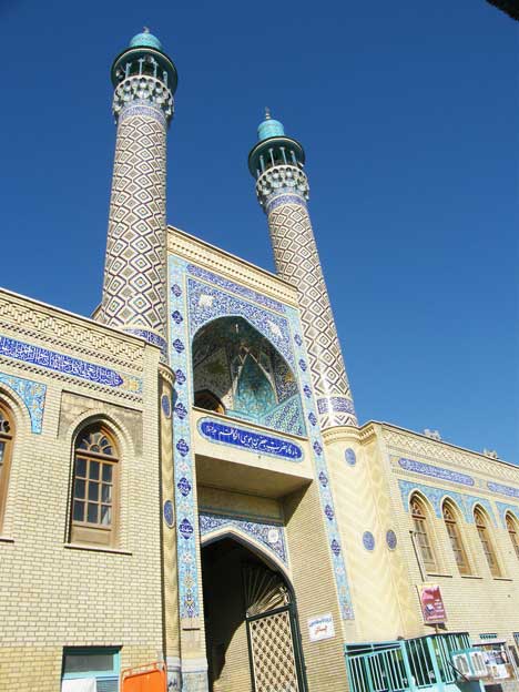 امامزاده جعفر(ع)؛ دُرّی درخشان در مرکز شهر تاریخی و مذهبی پیشوا