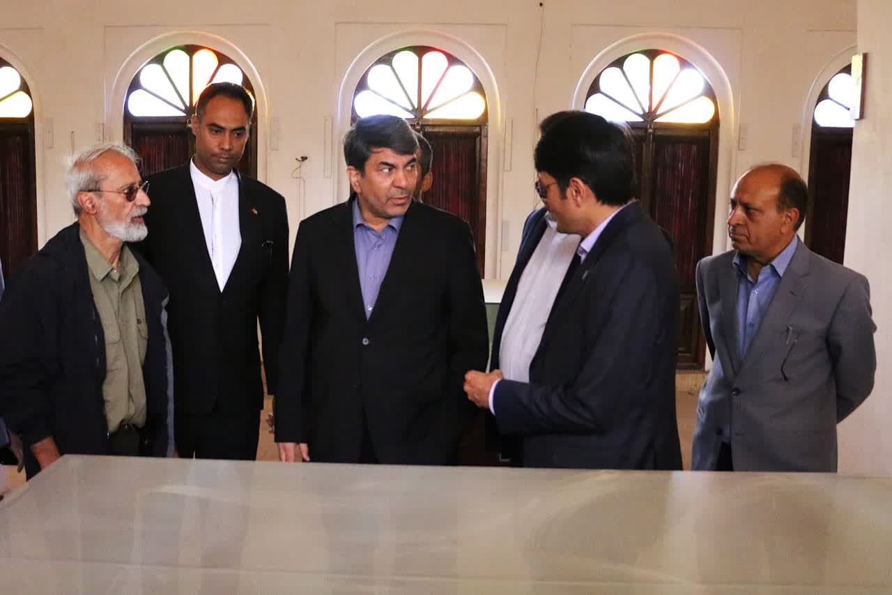تأکید استاندار کرمان بر احیای ظرفیت گردشگری خانه تاریخی امام جمعه