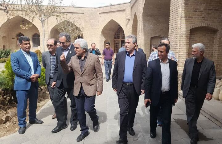 عملیات باستان شناسی و محوطه سازی در قلعه تاریخی مرند آغاز شد