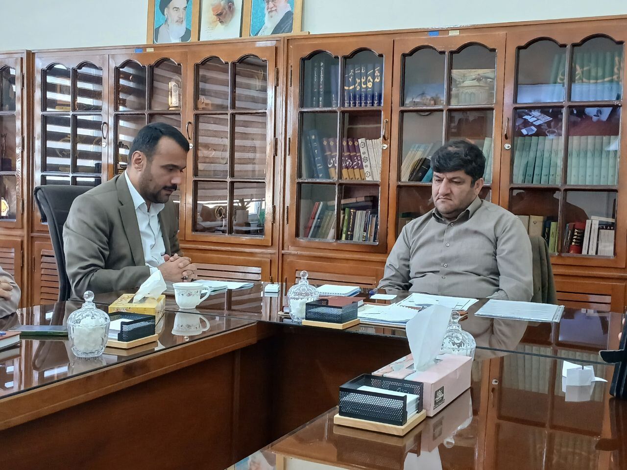 اجرای برنامههای خلاقانه برای جذب جوانان به مساجد لازم است