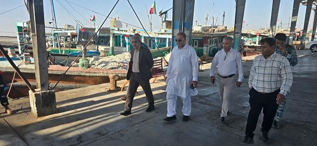 لایروبی و رفع مشکلات بندر صیادی کلاهی در دستور کار و اولویت شیلات قرار گیرد