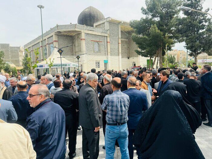 مادر شهید والامقام علی حسین جعفری به فرزند شهیدش پیوست