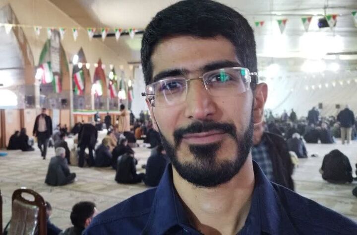 با محبت به نوجوان و جوان، مساجد را پر کنیم