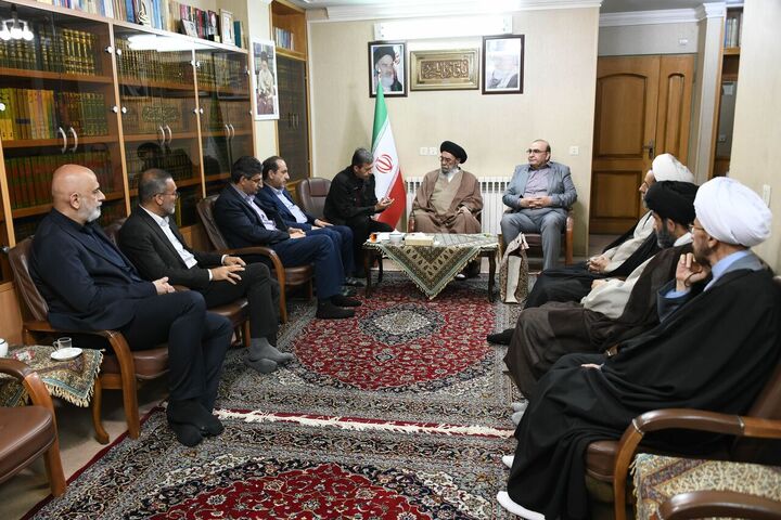 هم‌افزایی امامان جمعه اصفهان و یزد برای حل اختلافات آبی