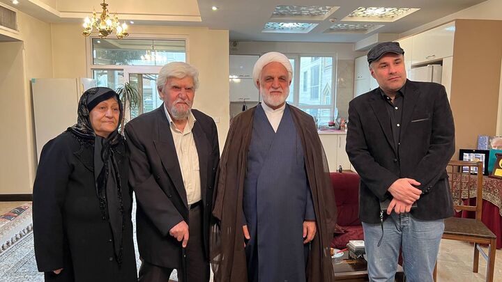 اثر نمایش بیشتر از ده‌ها سخنرانی و خطابه است