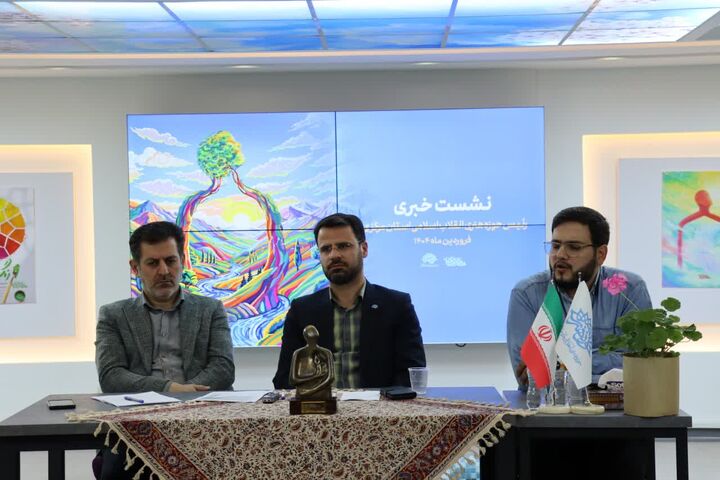  ۴۰ عنوان برنامه همزمان با هفته هنر انقلاب اسلامی در این استان مرکزی اجرا می شود