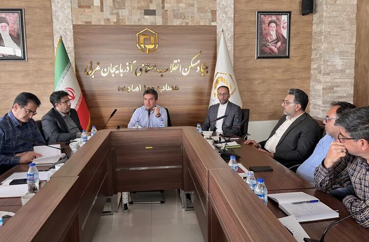 پیوست مردمی عامل شکوه دهه مبارک حساب ۱۰۰ است