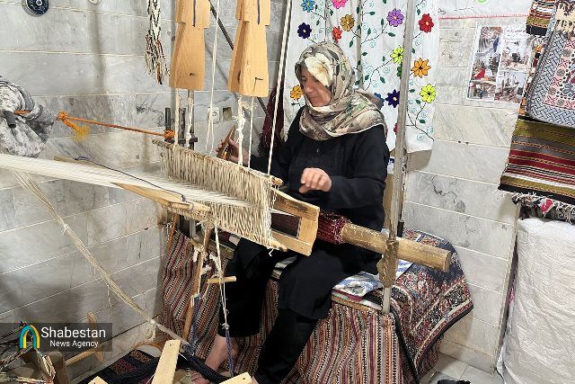 از گره به گره؛ روایت زندگی و هنر جاجیم‌بافان زیارت