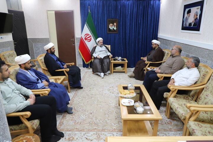 زمینه‌ تربیت نیروهای متعهد و کارآمد در حوزه‌های علمیه فراهم شود