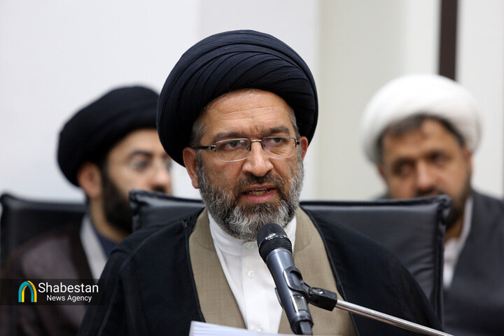 ۹ اردیبهشت؛ آغاز جشن های دهه کرامت از حرم حضرت معصومه(س)