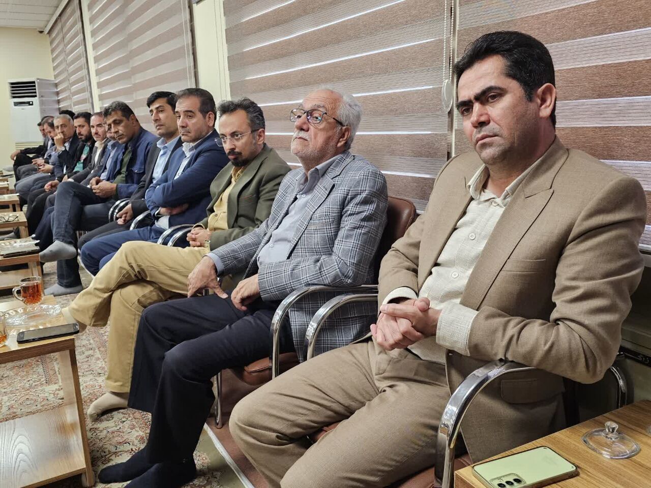 فعالین فرهنگی و هنری با زبان هنر شخصیت شهید آوینی را برای نسل امروز تبیین کنند