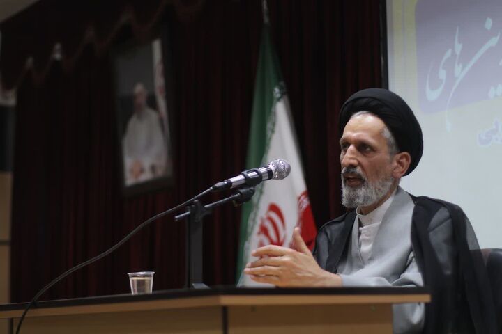 حوزه، تبلیغ را از مدارس ابتدایی آغاز کند حوزه، تبلیغ را از مدارس ابتدایی آغاز کند