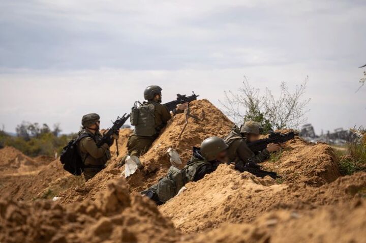 ۲ هزار دانشگاهی و صدها سرباز اسرائیلی به طومارپایان دادن به جنگ غزه پیوستند