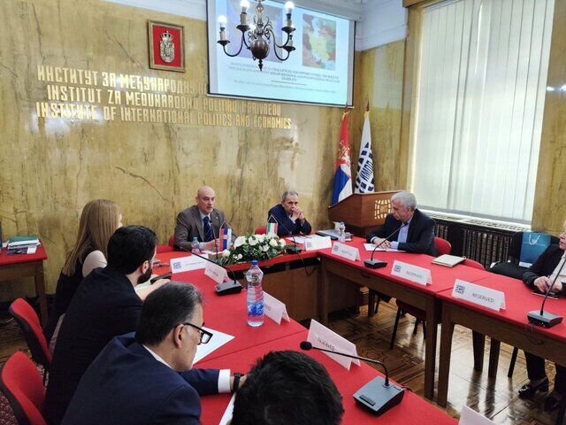 تخت‌روانچی: بدون تهدید و ارعاب، امکان خوبی برای دستیابی به توافق وجود دارد