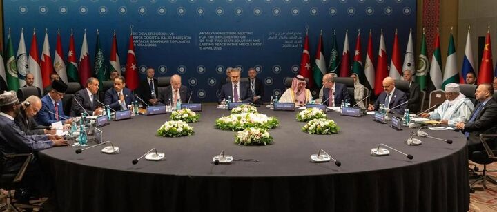 مخالفت گروه تماس کشورهای عربی- اسلامی با آوارگی فلسطینی‌های غزه