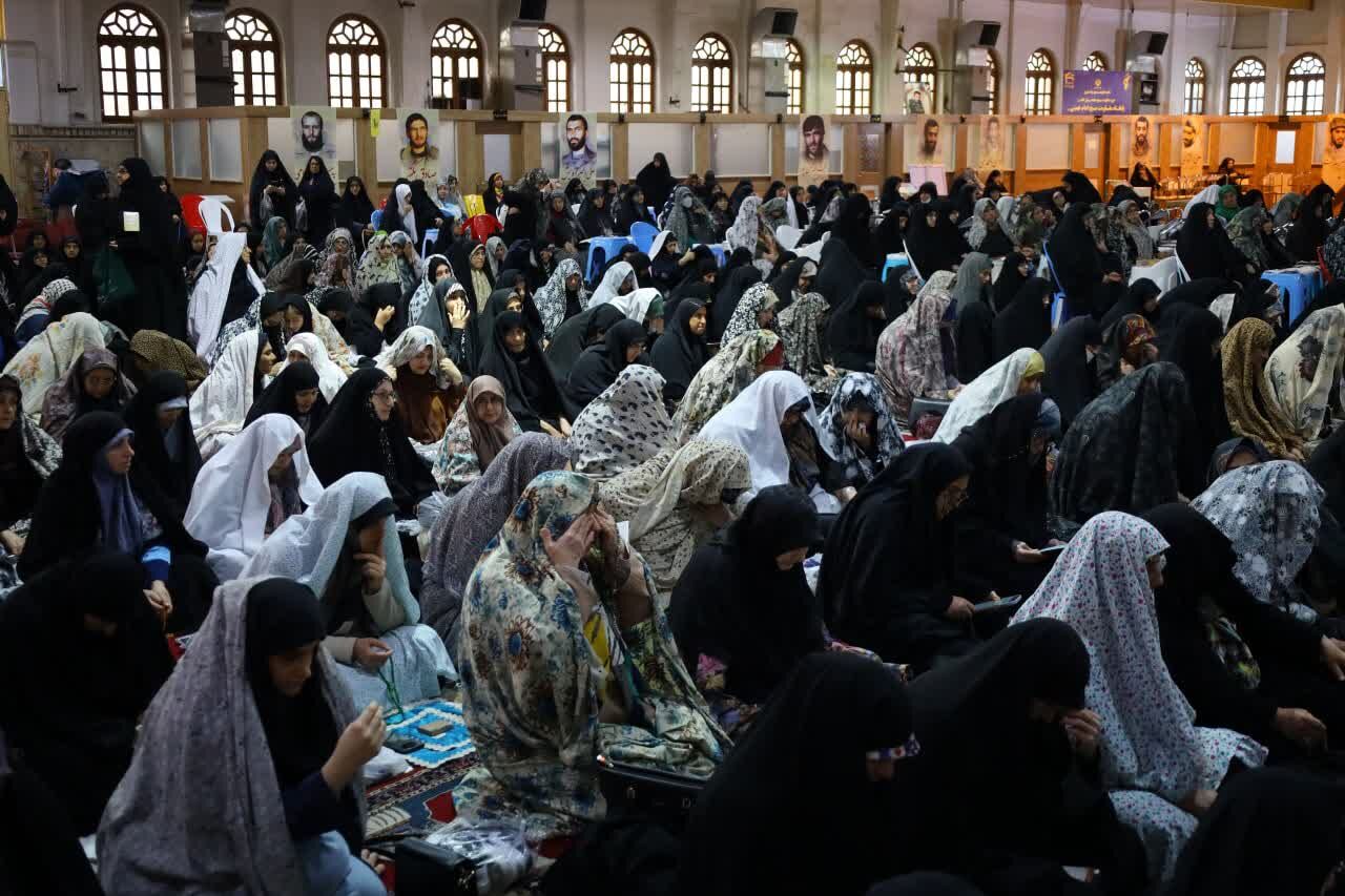 ایران اسلامی زیربار خواسته‌های غیرقانونی و باج خواهی آمریکا نخواهد رفت