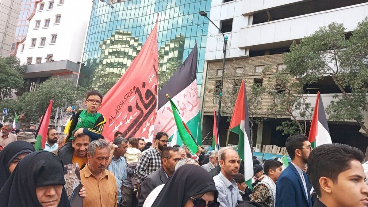 تجمع دانشجویان دانشگاه امام رضا(ع) در محکومیت جنایات رژیم صهیونیستی