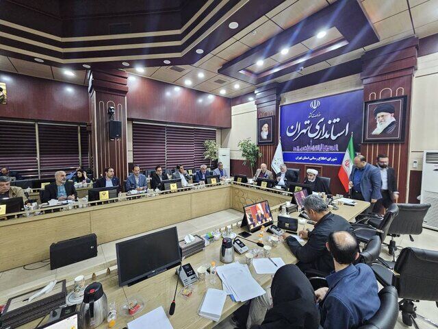 پیشنهاد کاهش ساعات ادارات تهران از خرداد/قطع آب ۷۴۵ دستگاه اجرایی استان