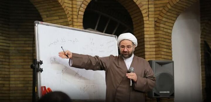 مسجد تنها مکانی برای اقامه نماز نیست، دیگر کارکردها هم احیا شود