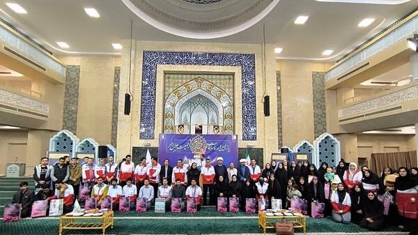 عمل به آموزه‌های قرآن سرلوحه امور هلال احمری‌ها قرار گیرد