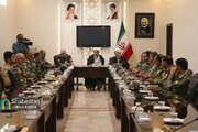 دیدار جمعی از فرماندهان ارتش در کرمان با نماینده ولی فقیه در استان