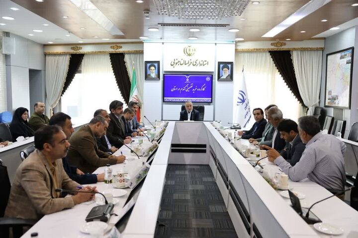 لزوم پرداخت به موقع مطالبات گندم‌کاران خراسان جنوبی