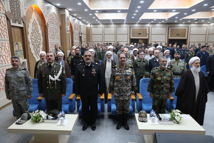 برگزاری جشنواره نماز ویژه کارکنان وظیفه ارتش