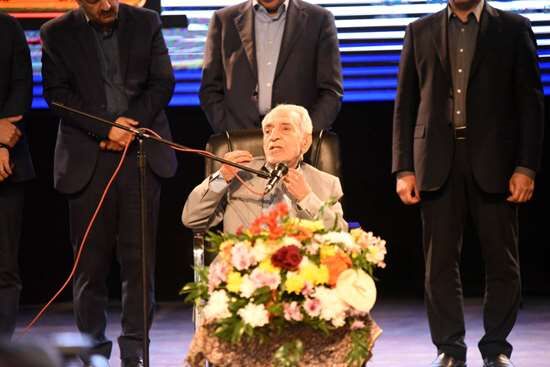 عبادت جز خدمت به خلق نیست