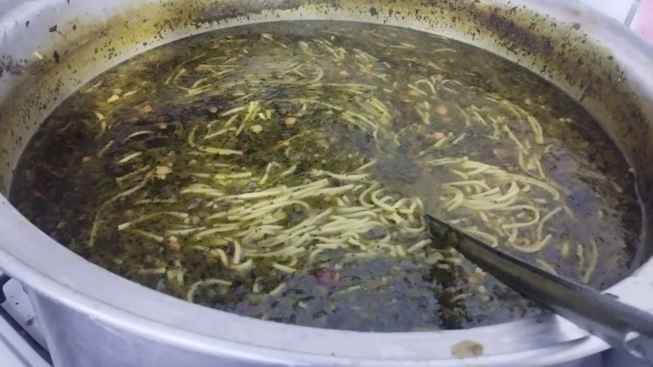 بانوان کانون کوثرالزهرا(س) برای نزول باران دست به دعا شدند